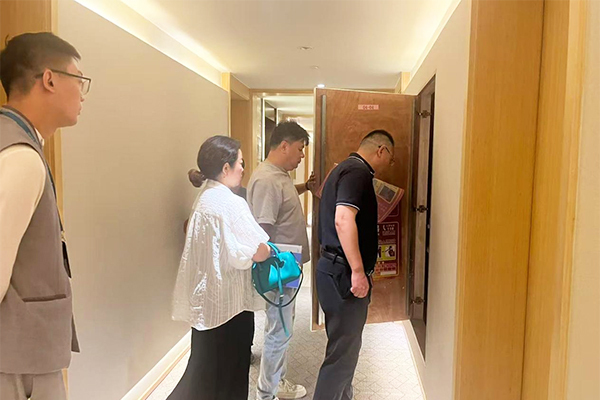 图片09226.jpg
